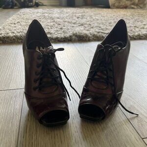 Vince Camuto Peep Toe Booties- Burgandy size 8